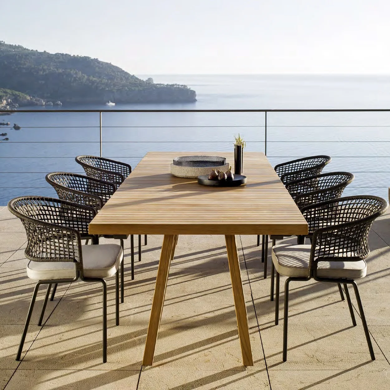 Furniture elegant luxury Italy – обзор и цена Outdoor Furniture Italy
