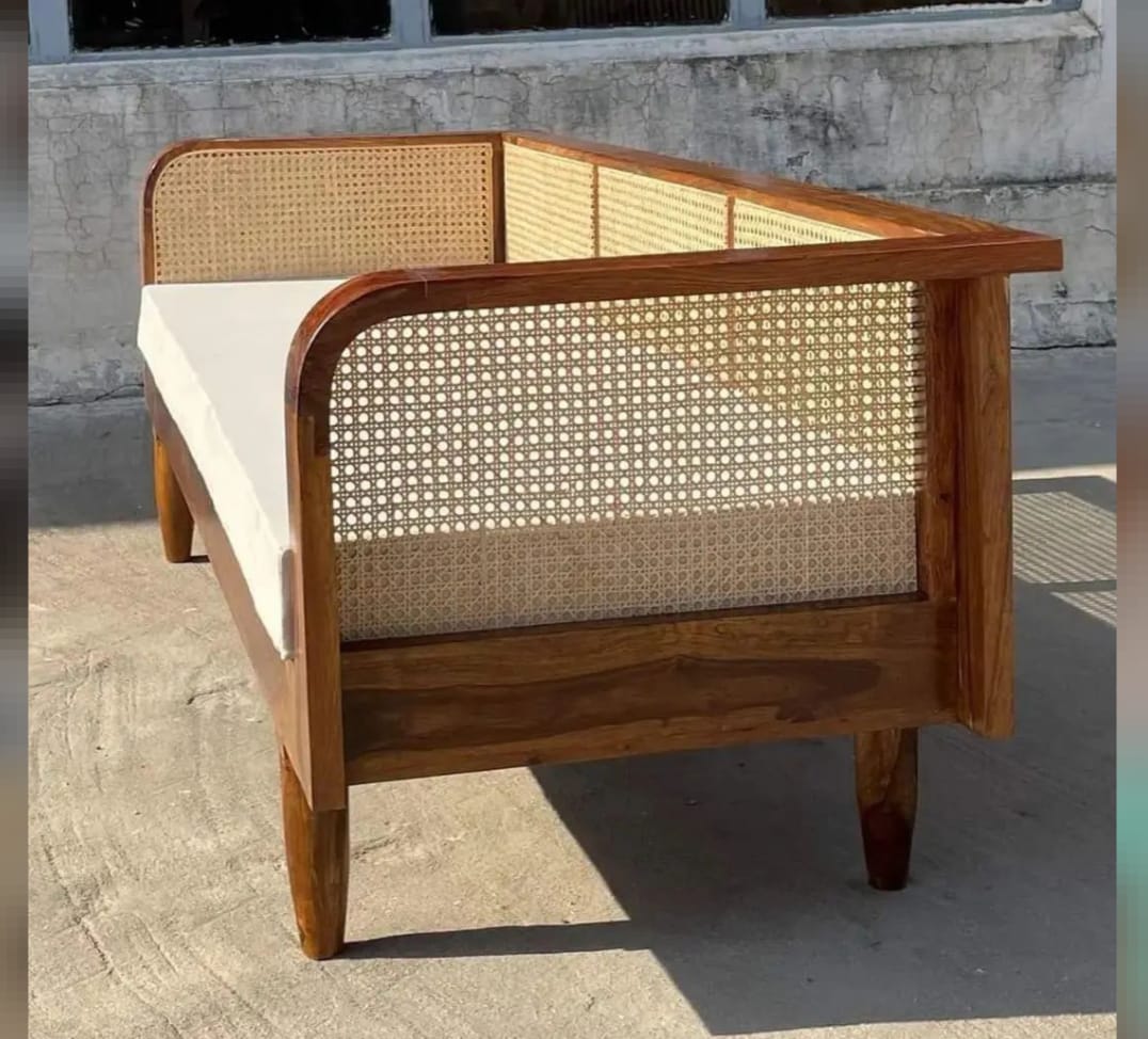 Modern Design Natural 3 Seater – обзор и цена Garden Bench Metal